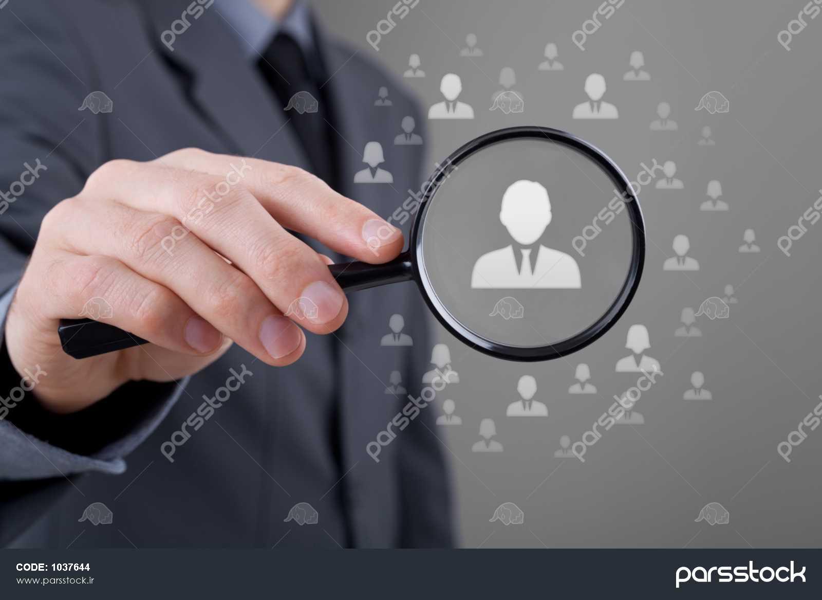 یک تیتر و چند کلام…..