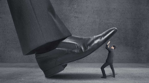 یک تیتر و چند کلام……