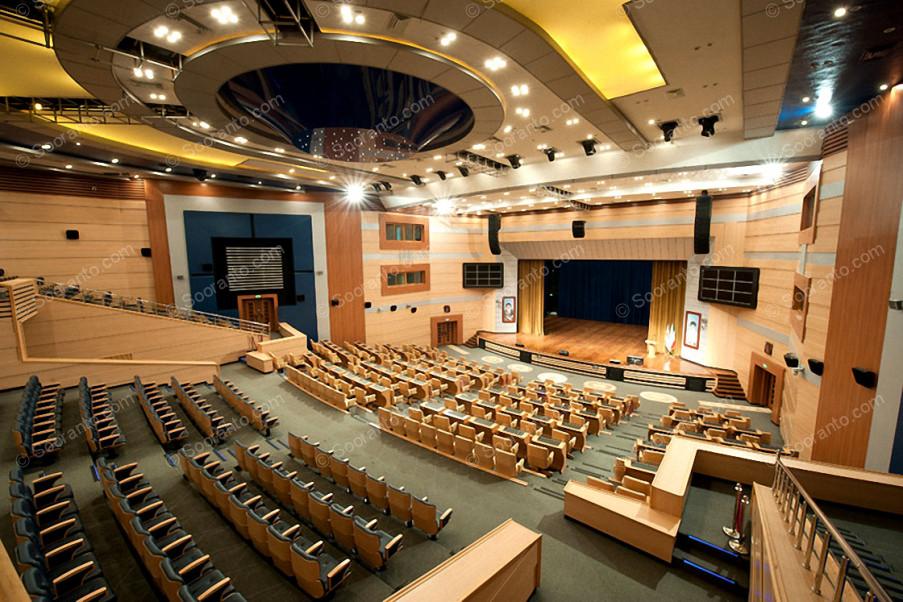 کُشتارِ سِتمگرانه‌ی زَمان و دیگر هیچ!