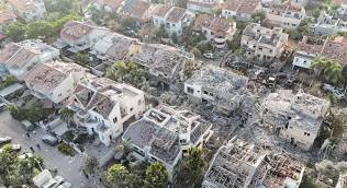 در زمان جنگ همگی سرباز هستیم