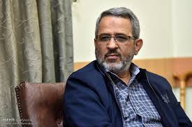 سردار راستینی که بر فَراز نِشست