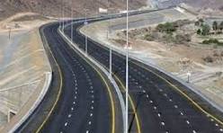 تکمیل آزادراه شیراز – اصفهان، گامی برای اتصال خزر به خلیج فارس
