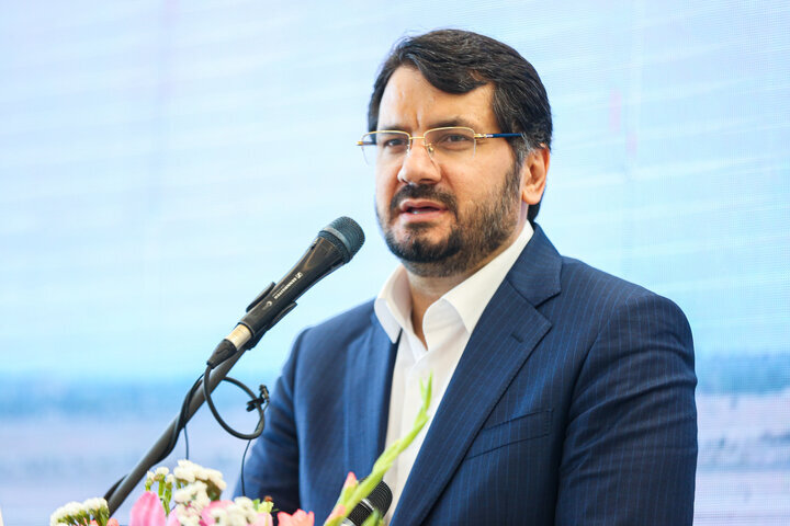 وفاق واقعی از حل مسائل مردم می‌گذرد، نه تعارفات سیاسی